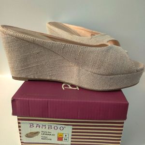 Women wedge shoes
